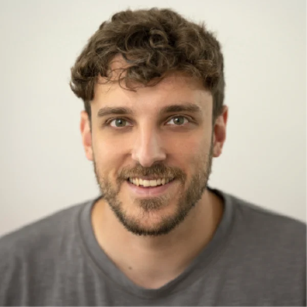 Portrait of Eric Bretz, software developer at DriveCon GmbH and jointly responsible for the development and programming of the MINGLECONTROL product.